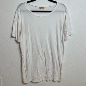 White Piko short sleeve shirt size medium